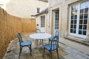 Marina - charmante maison avec courette