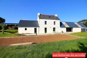 Maisons de vacances Charming cottage with boulodrome near Brest : photos des chambres