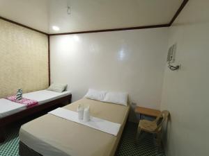 Kubo Inn & Beach Camp