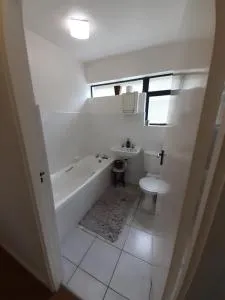 1 Coogee Bay - Lone Tree