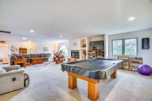 Peaceful Tucson Home with Pool 10 Mi to Downtown!