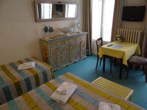 Hotels Hotel California : photos des chambres