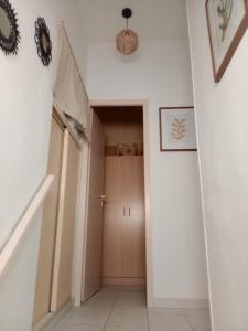 Studio remblai, port, commerces