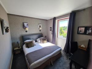 Hotels Logis le Relais Sarrasin : Chambre Double