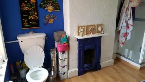 Salisbury Sanctuary nr City w Garden & Parking