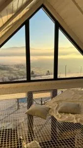 Under Sky Slavske - Котеджі з приватним чаном-джакузі, панорамною ванною та PlayStation 5 - 普拉韦