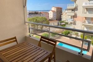 06AI - Beautiful renovated studio - sea and pool view