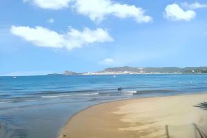 Charmant appartement à Saint-Cyr-sur-Mer avec jardin privé