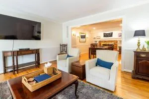 Gatehouse Annapolis - Arnold