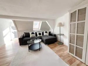 Cozy Central 3 Zimmer Apartment für bis zu 8 Gäste - Memmingen