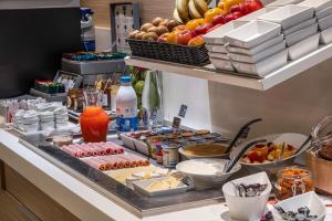 Hotels Kyriad Le Mans Est : photos des chambres