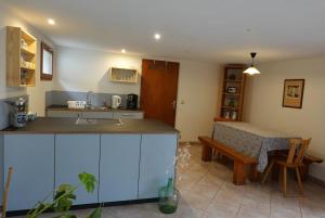 Appartements Appartement rez-de-chaussee dans vielle ferme au coeur des Vosges : photos des chambres