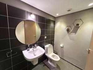 The Grand Stay - By the Train Station