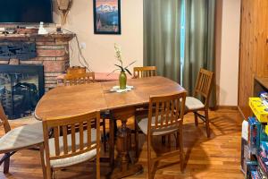 Packwood Getaway with Game Room, Grill and Patio