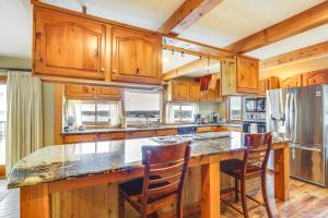 Spacious Osage Beach Home with Panoramic Lake Views