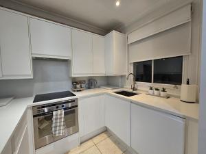 Stylish 2-Bed in West Central - Extended Stays