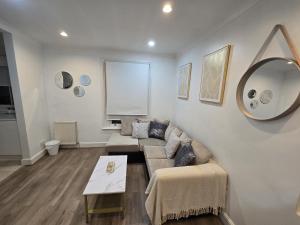 Stylish 2-Bed in West Central - Extended Stays
