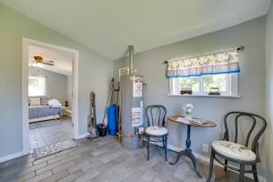 All-Season Getaway in Frederic Bring Your Pets!