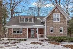 Cedar Gables & Carriage House - 史蒂文斯维尔