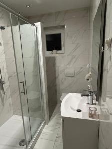 Near airport Zagreb 2 Netflix, WiFi, Self check in