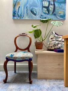 Stylish city centre house, perfectly located