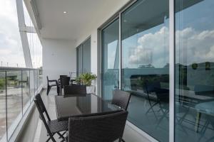w* Prestigious 2BR w Fantastic View in CTG