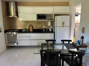 Genipabu Club House - Guarajuba - Camacari - Bahia