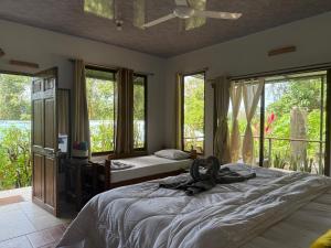 Susan Bungalow #3 Bahía Drake,Corcovado Familia Amaya