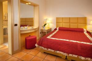 Chambre Double ou Lits Jumeaux avec Patio Privé