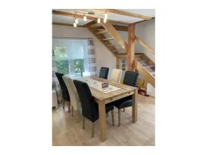 Holiday home chalet on the castle hill - 布罗特罗德