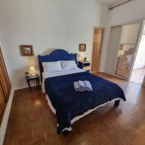 Casa Flores - casa espaçosa com churrasqueira e quintal - Cachoeirinhas