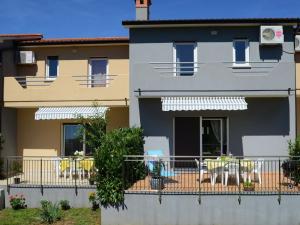 Dora Comfortable holiday residence