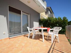 Dora Comfortable holiday residence