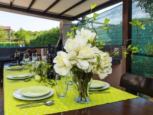 Dora Comfortable holiday residence