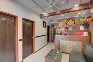 Hotel O Sion Residency