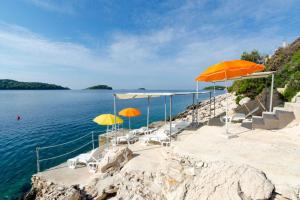 Apartments by the sea Prizba, Korcula - 23712