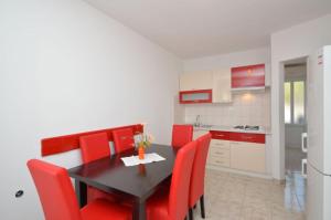 Apartments by the sea Prizba, Korcula - 23712