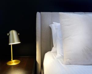 Modern and Elegant 1BD Apartment in the CBD