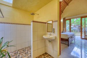 Phòng Giường Đôi Nhìn Ra Vườn (Double Room with Garden View)