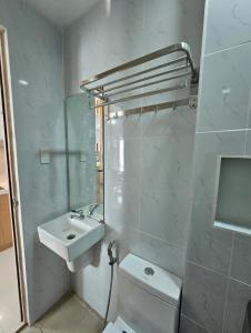 Stunning 2 Bedroom near Airport