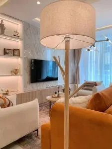 Frank's Apartment - Igboefon