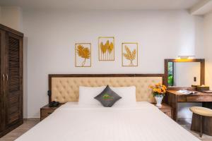 Greenview City Hotel