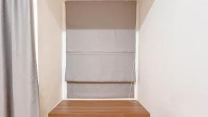 Comfort Studio Room at Vida View Apartment By Travelio