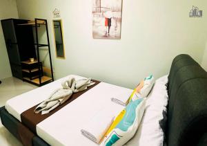 2-Bedroom Condo with FREE Gym, Pool & Parking Access in Puerto Princesa - B2 5Luster