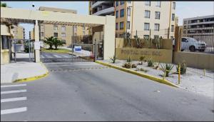 Depto, Condominio Portal del Sol