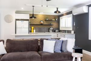 Free night! Pay for 2 stay for 3