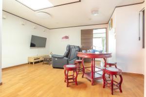 Uhome Haneda Apartment