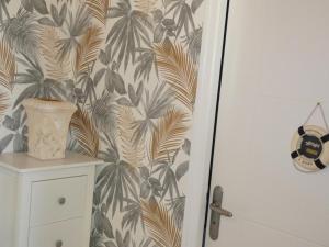 Maisons de vacances Maison Moderne 8 Pers PMR, Proche Plage et Foret - Notre-Dame-de-Monts - FR-1-540-253 : photos des chambres