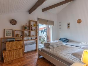 Maison au Centre - 8 Pers - WIFI, Terrasses, Proche Commerces - FR-1-521-232