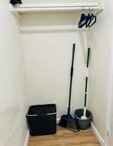 Contemporary Studio Near Mojave Aerospace Airport